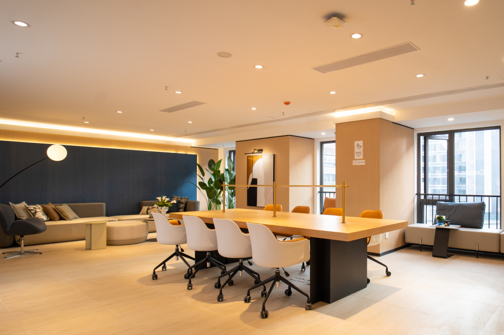 龙湖冠寓重庆高新天街店